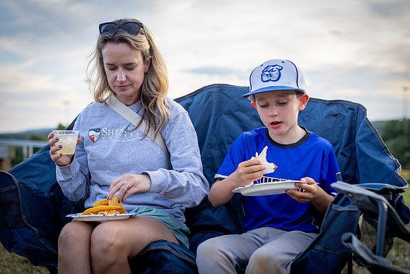 2025_08_28 - Family Dinner-25