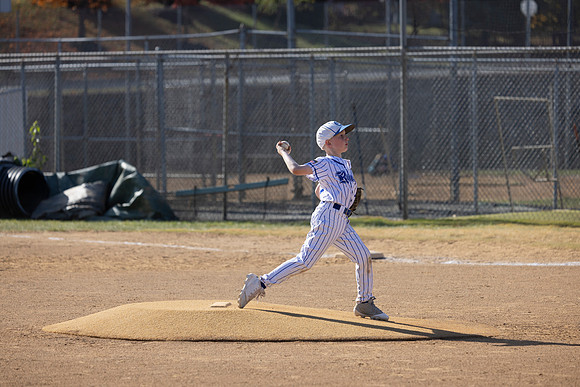 2025_10_26 - Tommy Pitch-8