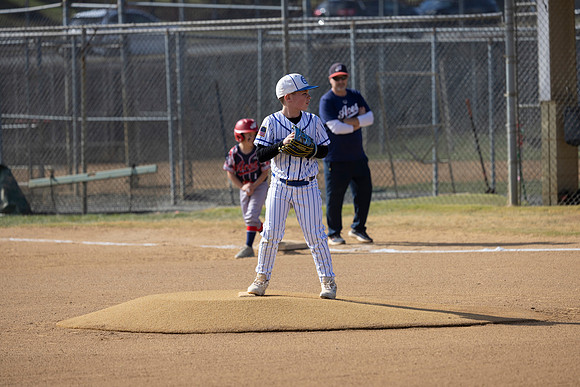 2025_10_26 - Mason Pitch-1