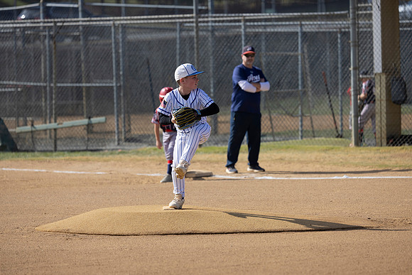 2025_10_26 - Mason Pitch-4