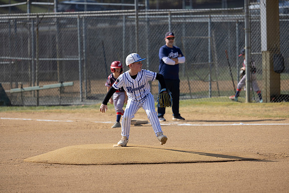 2025_10_26 - Mason Pitch-6