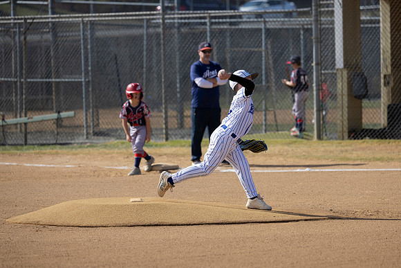 2025_10_26 - Mason Pitch-9