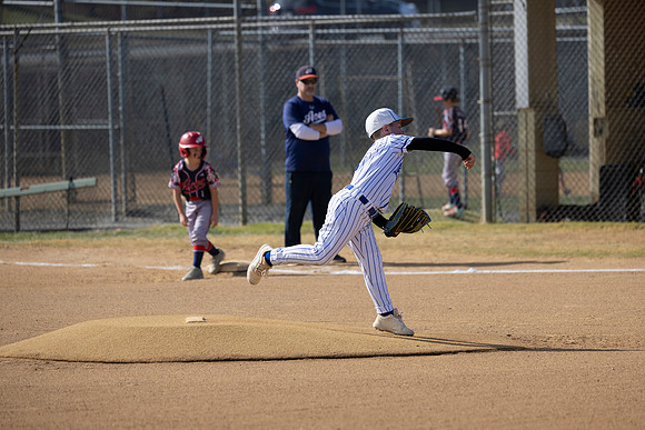 2025_10_26 - Mason Pitch-10