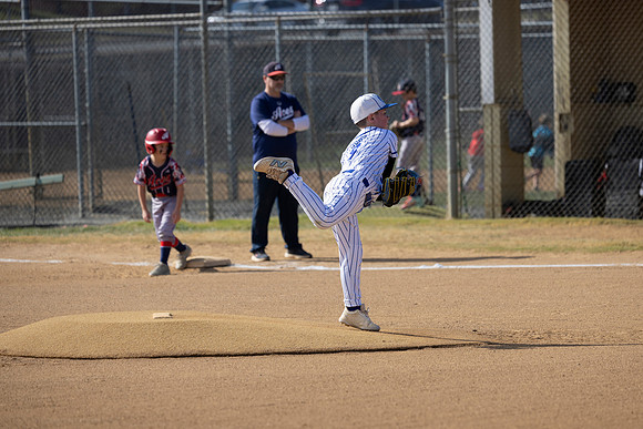 2025_10_26 - Mason Pitch-12