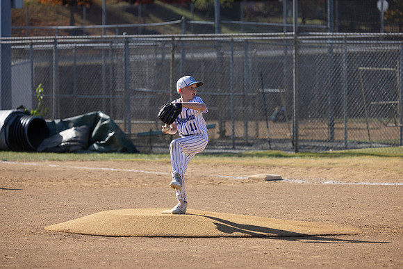 2025_10_26 - Tommy Pitch-3