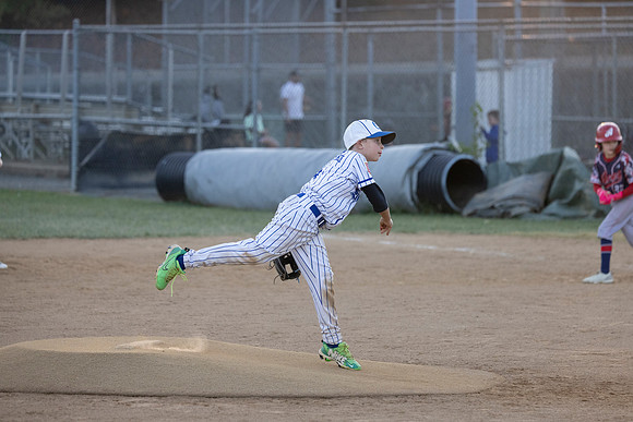 2025_10_26 - Cole Pitch-11