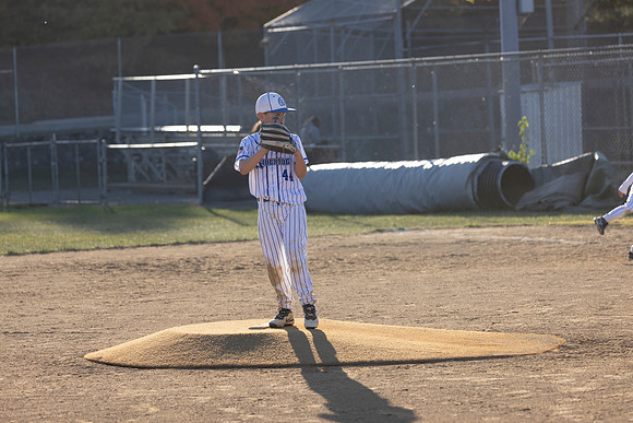 2025_10_26 - Connor Pitch-4