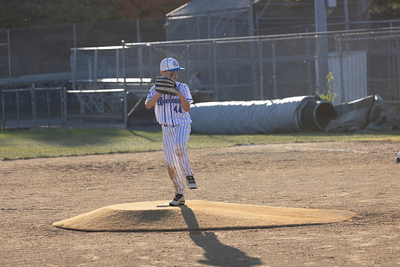 2025_10_26 - Connor Pitch-6