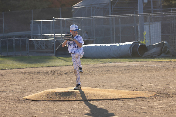 2025_10_26 - Connor Pitch-8