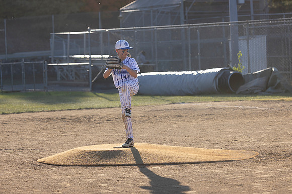 2025_10_26 - Connor Pitch-10