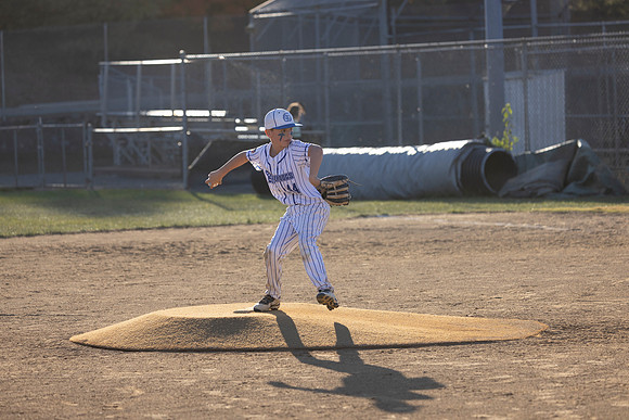 2025_10_26 - Connor Pitch-15