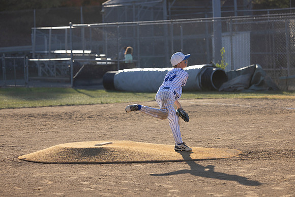 2025_10_26 - Connor Pitch-21