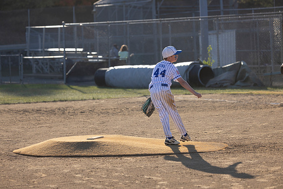 2025_10_26 - Connor Pitch-25