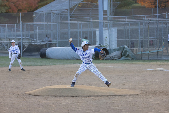 2025_10_26 - Josh Pitch-4