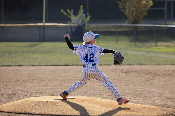 2025_10_26 - Sam Pitch-4